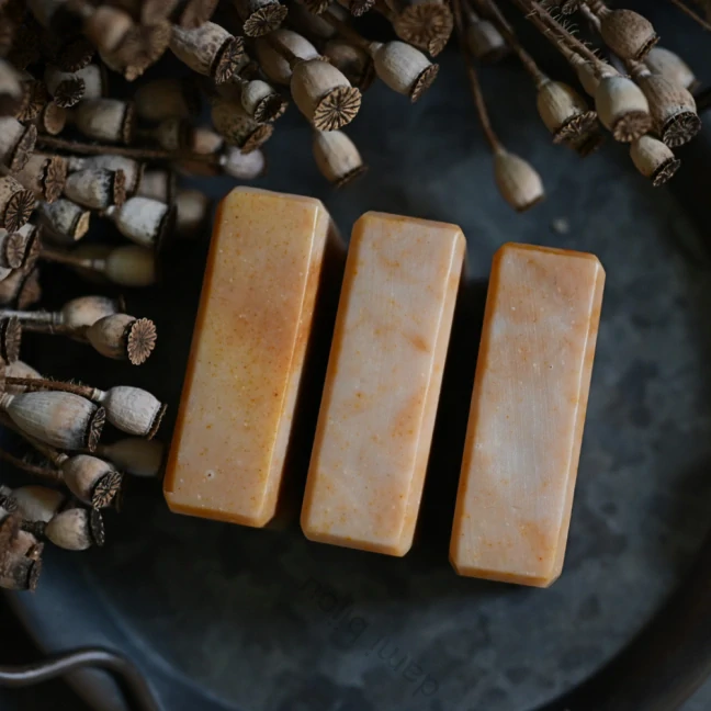 TĚLO - MEDOVÉ MÝDLO