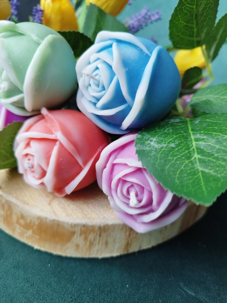 Levandule z Orientu/ modrá svíčka na stonku