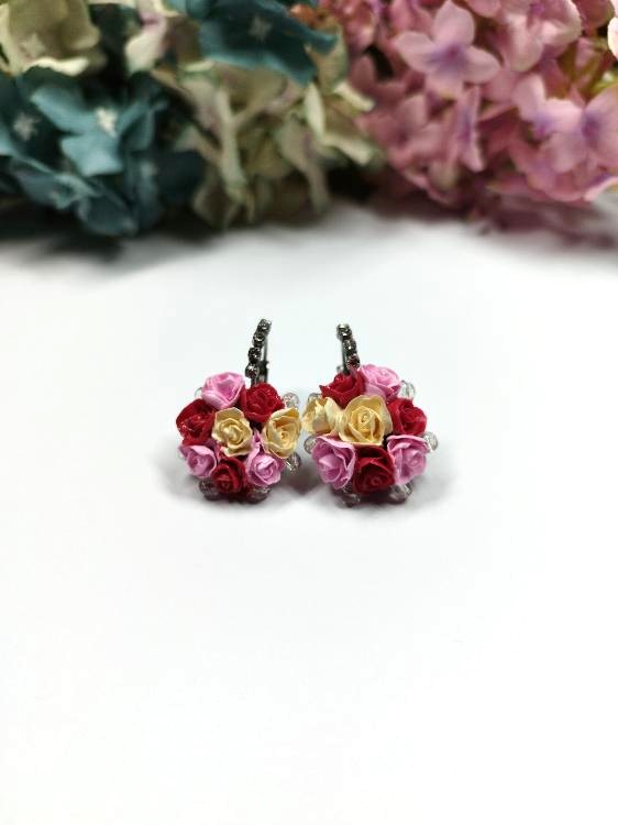 Růžičková náušnice